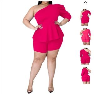 NWOT 2 Piece Fuchsia Set